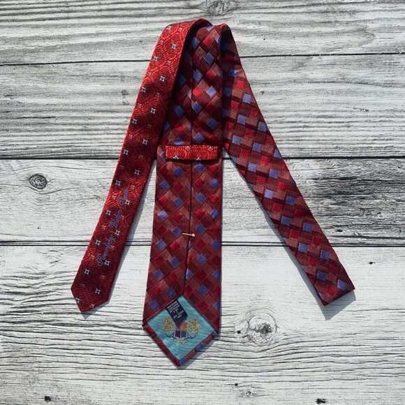 Robert Graham Geometric Print Silk Tie - Picture 2 of 6